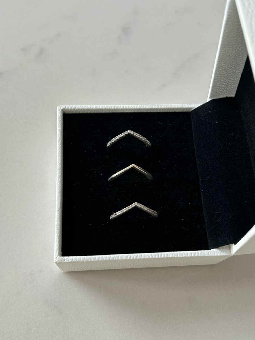 Pandora Silver Sparkling and polished wishbone Ring Set - Picture 2 of 6